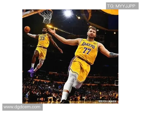 战术分析东契奇如何通过精准调度掌控比赛节奏并主导攻防转换