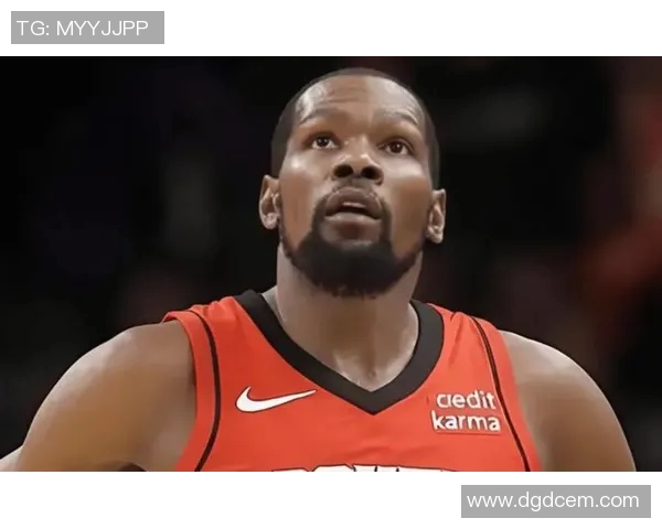 媒体热议预测未来季后赛新星崛起或将成为联盟超级巨星